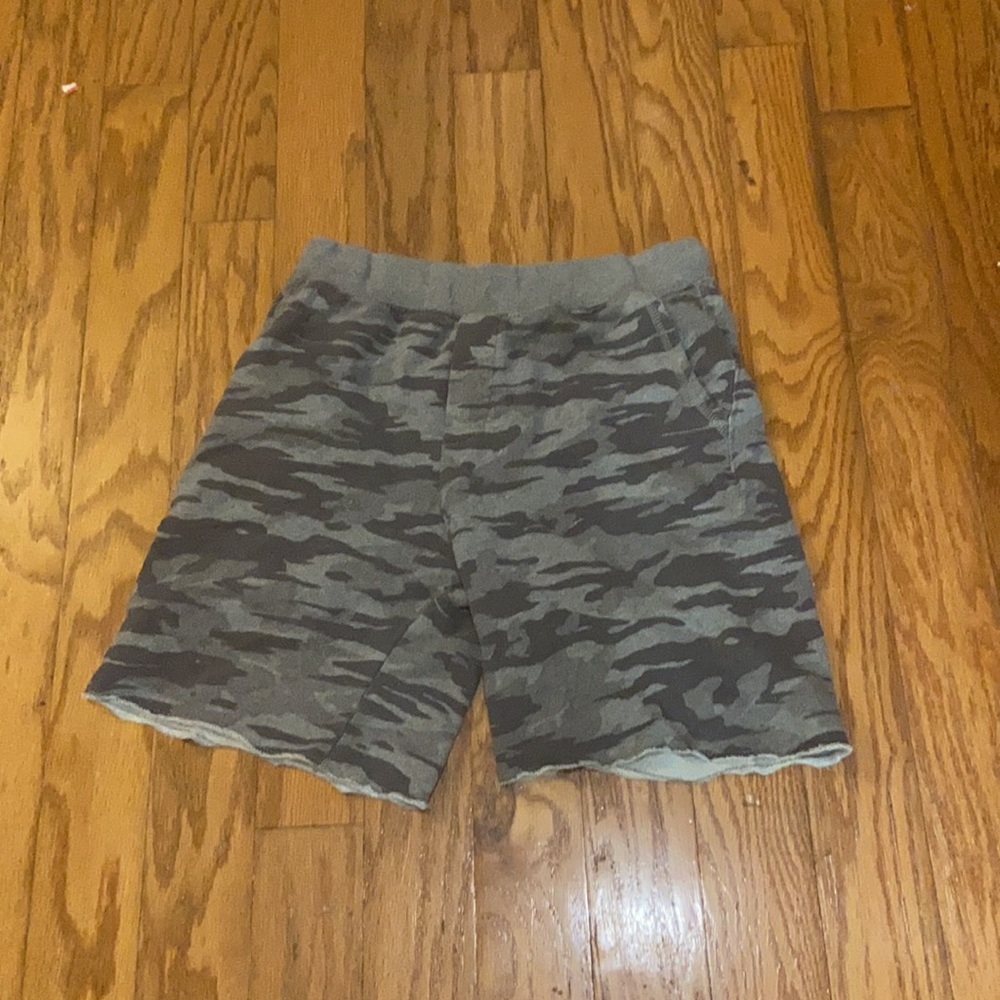Polo by Ralph Lauren Kid’s Boy’s Gray Camouflage Shorts L